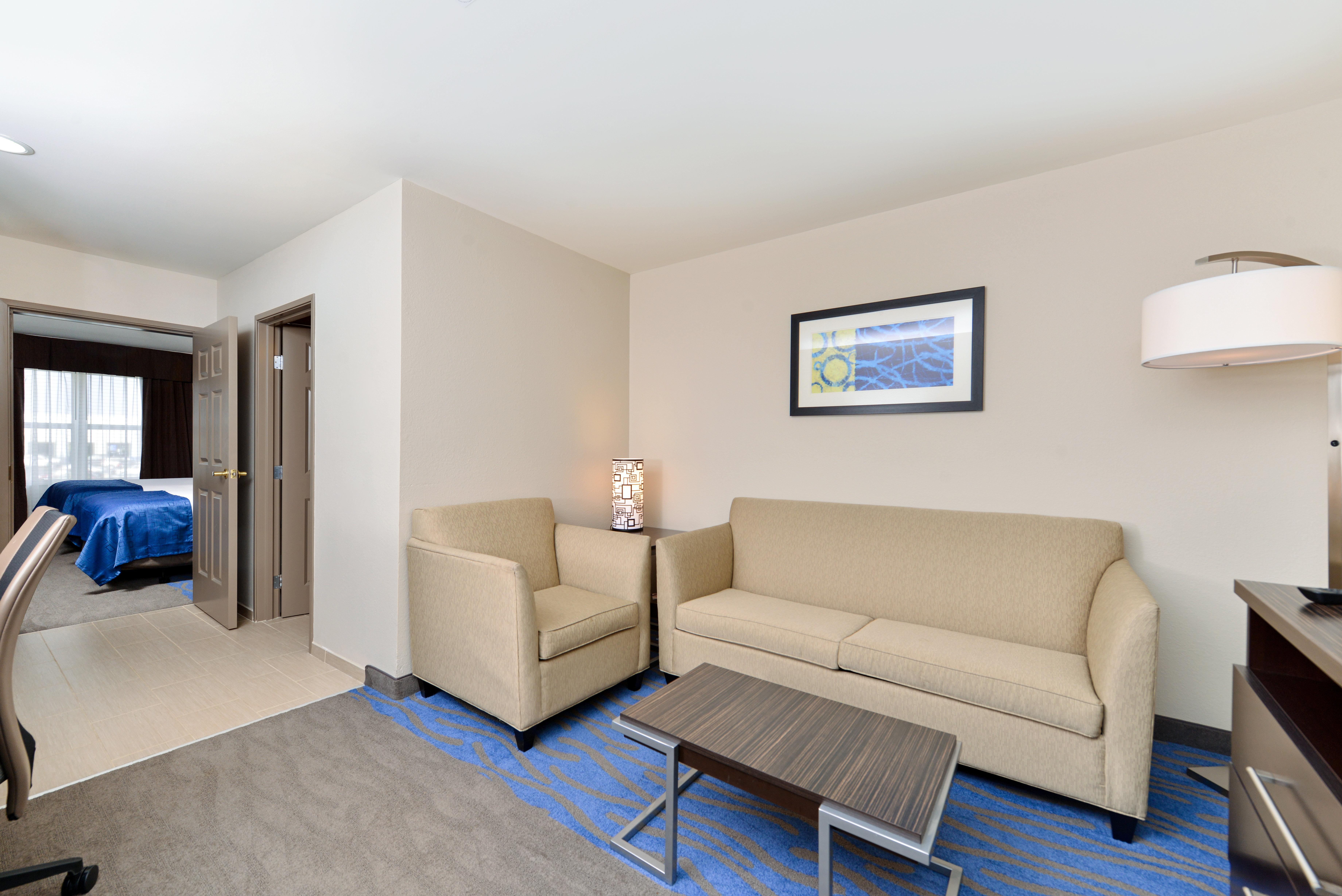 Holiday Inn Express Hotel & Suites St. Louis West-O'Fallon By Ihg Экстерьер фото